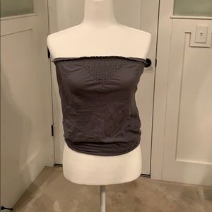 A&F grey tube top; S